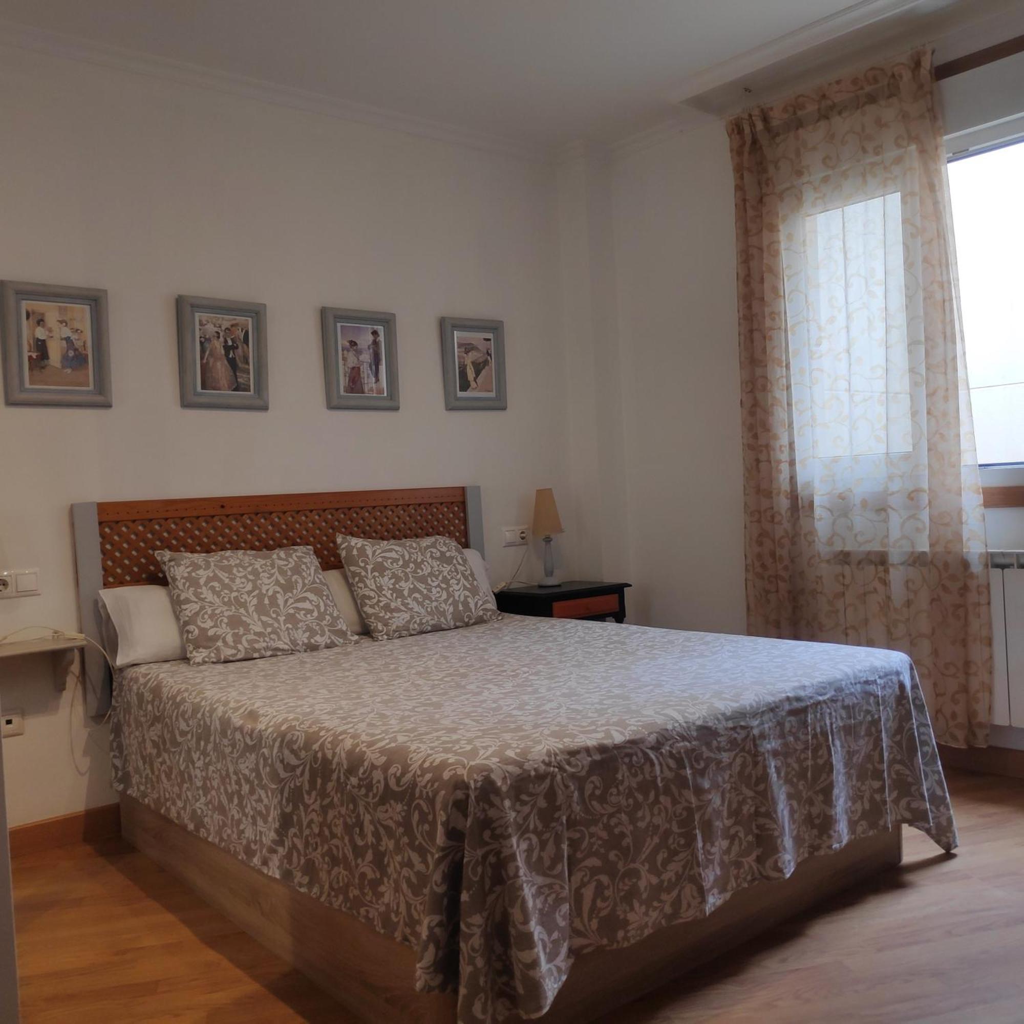 Appartamento La Marina Ribadeo Esterno foto